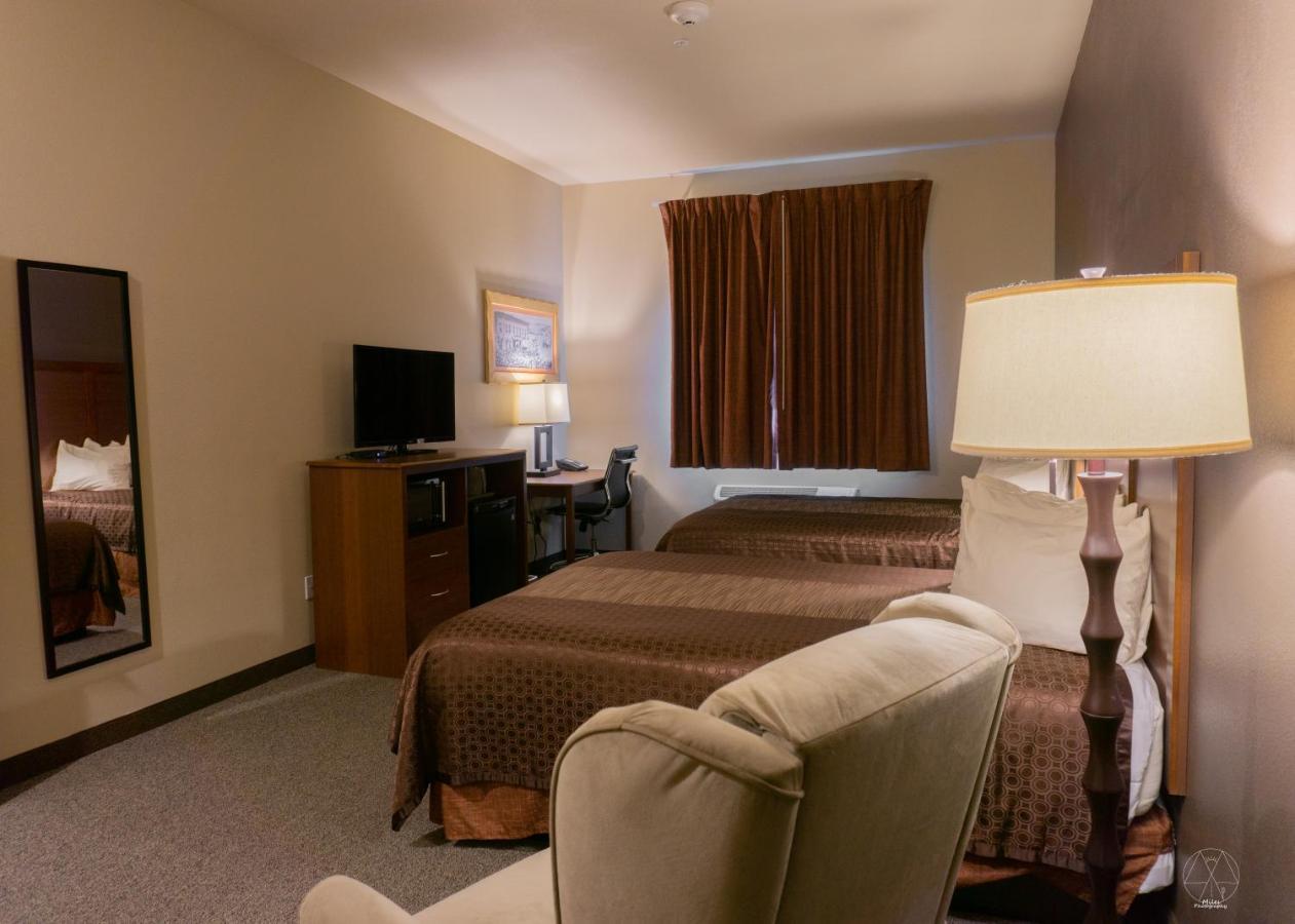 Newcastle Lodge & Convention Center מראה חיצוני תמונה