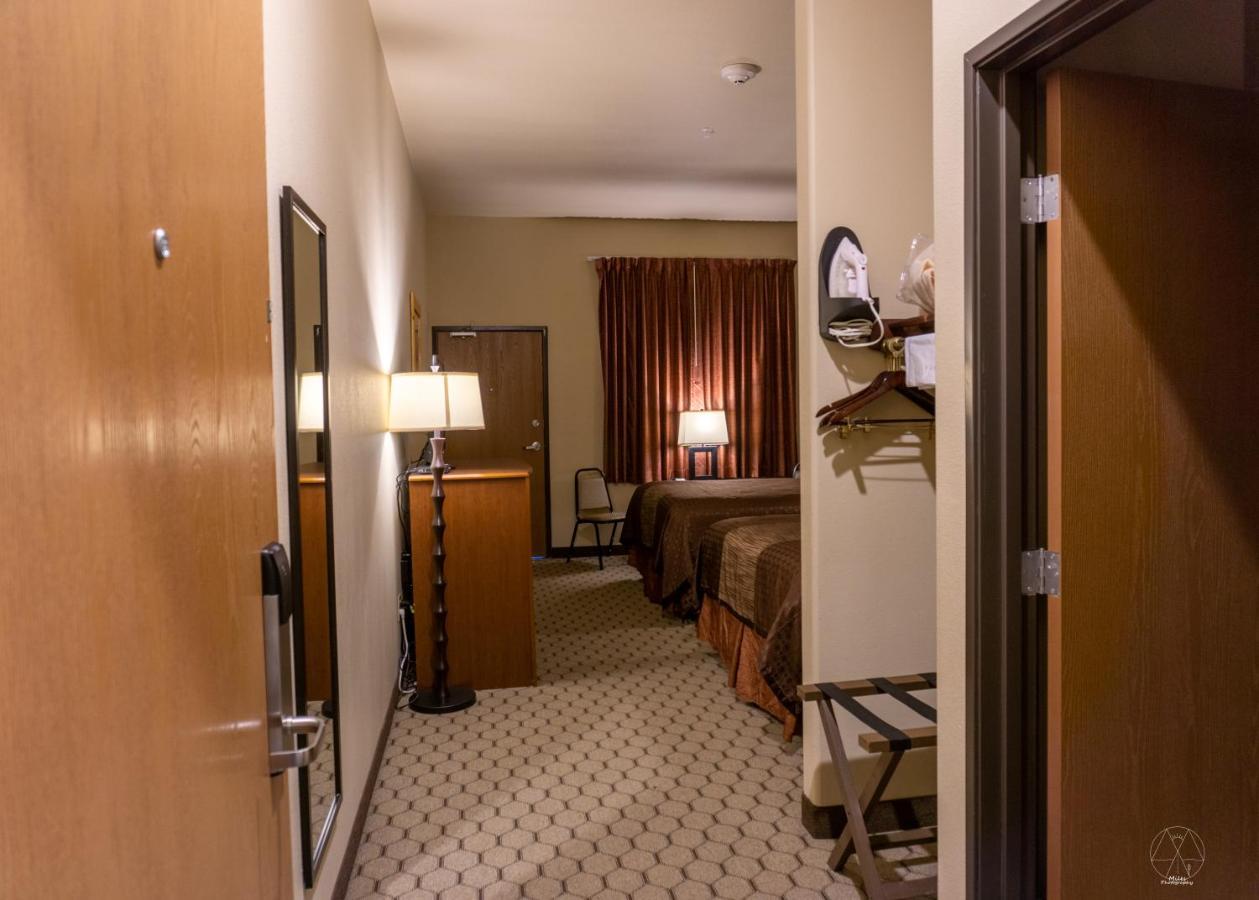 Newcastle Lodge & Convention Center מראה חיצוני תמונה