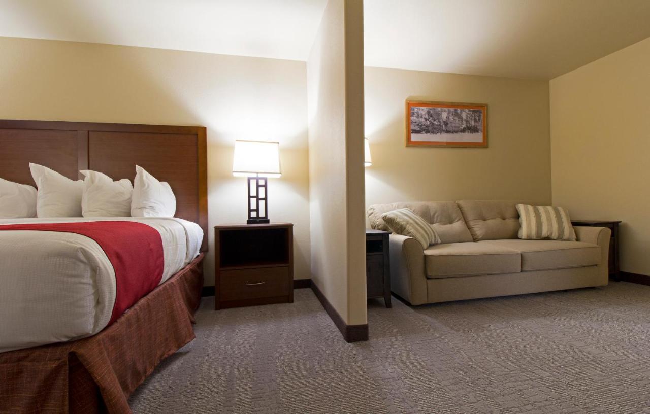 Newcastle Lodge & Convention Center מראה חיצוני תמונה