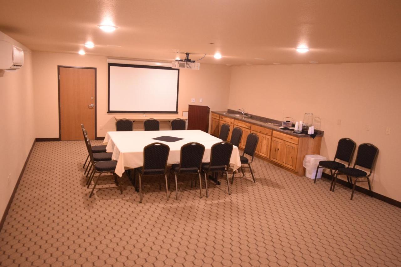 Newcastle Lodge & Convention Center מראה חיצוני תמונה